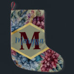 Calcetín Navideño Pequeño Elegancia Encantada Floral Vintage Jewel<br><div class="desc">Sumérjase en sus vacaciones en la sofisticación atemporal con nuestra colección "Enchanted Elegance". Este exquisito diseño cuenta con una pintura acuarela de onduladas peonías azul marino y borgoñas ricas, que capta el romance y la gracia de tu día especial. En el centro del diseño, una forma central de rombo con...</div>