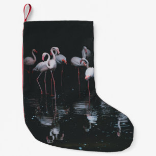 CALCETÍN NAVIDEÑO PEQUEÑO FLAMINGO EN EL FONDO OSCURO