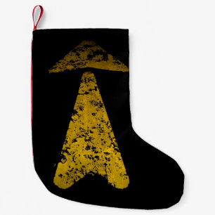 Calcetín Navideño Pequeño Flecha pintada de amarillo en la carretera