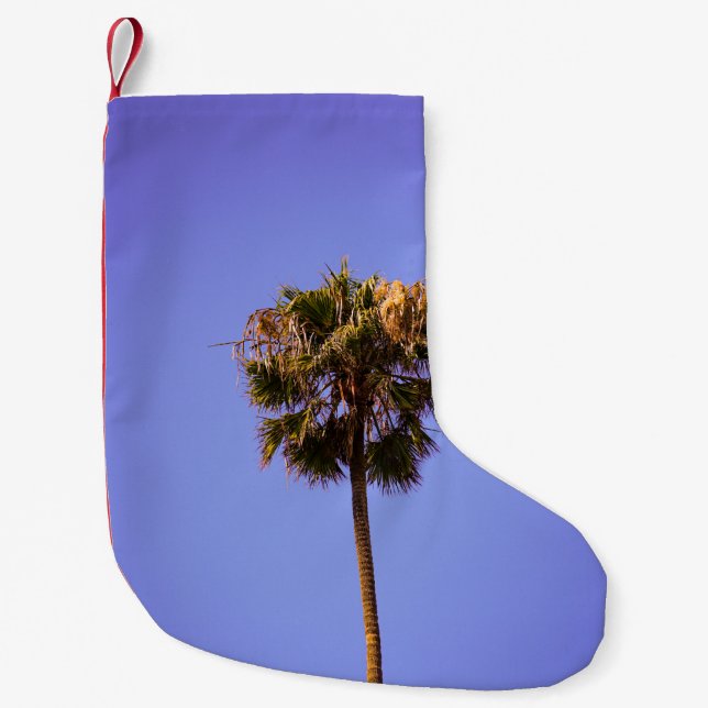 Calcetín Navideño Pequeño Foto de enfoque superficial del árbol verde (Anverso)