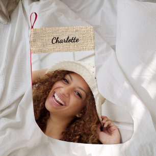 Calcetín Navideño Pequeño Foto moderna con el nombre de burlap beige