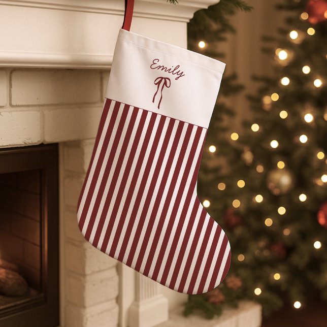 Calcetín Navideño Pequeño Navidades de rayas rojas parados con reverencias (Subido por el creador)