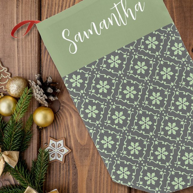 Calcetín Navideño Pequeño Navidades Personalizados del patrón de copos de ni (Holiday Christmas stocking green snowflake pattern)
