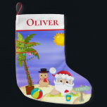 Calcetín Navideño Pequeño Navidades Summer Santa Beach Niños personalizados<br><div class="desc">Este diseño cuenta con una bonita playa de Navidades de verano con un Santa tropical con palmeras festivas y un muñeco de nieve de arena en la playa. Perfecto para los que celebran un Navidad tropical o de verano. Personalizado editando el texto en la caja de texto. Navidades. Feliz Navidad....</div>