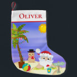 Calcetín Navideño Pequeño Navidades Summer Santa Beach Niños personalizados<br><div class="desc">Este diseño cuenta con una bonita playa de Navidades de verano con un Santa tropical con palmeras festivas y un muñeco de nieve de arena en la playa. Perfecto para los que celebran un Navidad tropical o de verano. Personalizado editando el texto en la caja de texto. Navidades. Feliz Navidad....</div>