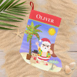 Calcetín Navideño Pequeño Navidades Vacaciones en Santa Beach Personalizadas<br><div class="desc">Este diseño cuenta con una bonita playa de Navidades de verano con Santa Tropical con palmeras festivas y snowman de arena en la playa. Perfecto para los que celebran un Navidad tropical o de verano. Navidades. Feliz Navidad. #personalized #personalized #name #decoración doméstica #medias #kids #giftsforkids</div>