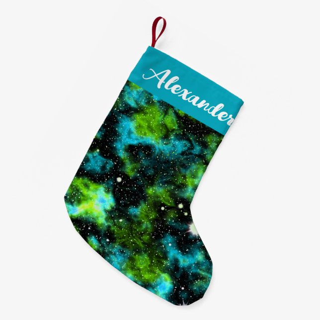 Calcetín Navideño Pequeño Nombre personalizado galaxia azul y verde cósmica (Frente (Colgado))