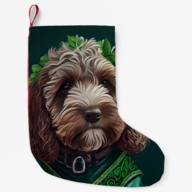 Calcetín Navideño Pequeño Perro Cockapoo con vestido de San Patricio (Anverso)