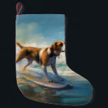 Calcetín Navideño Pequeño Pintado americano de Surf Engligh Foxhound Beach<br><div class="desc">Sumérgete en el mundo lúdico de la aventura canina con esta pintura cautivadora. Un perro animado lleva a las olas, subiendo con habilidad al surf en una playa con sol. El vibrante arte captura bellamente la esencia de la emoción en la playa mientras el perro recorre sin miedo las olas,...</div>