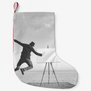 Calcetín Navideño Pequeño pintor surrealista de arte blanco y negro dibujand