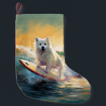 Calcetín Navideño Pequeño Pintura americana de surf en Eskimo Beach<br><div class="desc">Sumérgete en el mundo lúdico de la aventura canina con esta pintura cautivadora. Un perro animado lleva a las olas, subiendo con habilidad al surf en una playa con sol. El vibrante arte captura bellamente la esencia de la emoción en la playa mientras el perro recorre sin miedo las olas,...</div>