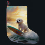 Calcetín Navideño Pequeño Pintura de surf de Bichon Frise Beach<br><div class="desc">Sumérgete en el mundo lúdico de la aventura canina con esta pintura cautivadora. Un perro animado lleva a las olas, subiendo con habilidad al surf en una playa con sol. El vibrante arte captura bellamente la esencia de la emoción en la playa mientras el perro recorre sin miedo las olas,...</div>