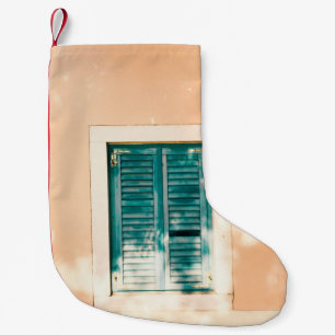 Calcetín Navideño Pequeño Puerta de madera verde cerrada
