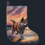 Calcetín Navideño Pequeño Sandy Paws Akita Dog en Beach Sunset<br><div class="desc">Sumérjase en la tranquila belleza de nuestro perro "Sandy Paws and Sunset Hues" en el diseño de la puesta de sol en la playa. Esta escena cautivadora capta la esencia de una velada perfecta en la orilla, con un compañero fiel canino disfrutando de la arena dorada y los tonos impresionantes...</div>