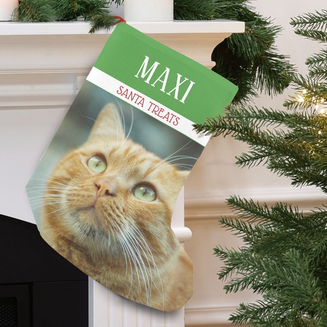 Calcetín Navideño Pequeño Santa trata a la foto del gato personalizada (Santa Treats Cat Photo Personalized Small Christmas Stocking)