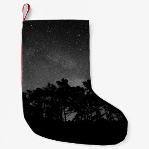 CALCETÍN NAVIDEÑO PEQUEÑO SILHOUETTE DE BOSQUE DURANTE LA NOCHE
