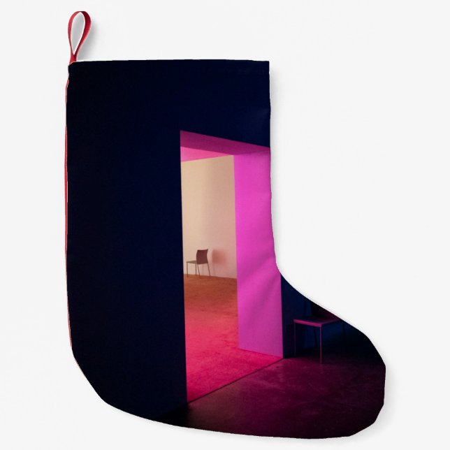 CALCETÍN NAVIDEÑO PEQUEÑO SILLA INALÁMBRICA VACANTE CERCA DE LA PARED (Anverso)