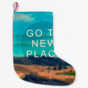 Calcetín Navideño Pequeño Travel inspiration quote - Go to new place. Retro