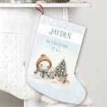 Calcetín Navideño Pequeño Vintage Snowman Boy Blue Primer Navidades<br><div class="desc">Navidades muy amables abasteciéndose de niños con un adorable muñeco de nieve y un árbol de Navidad de azul con vibraciones de época. Personaliza fácilmente el texto y puedes usarlo no sólo para la primera Navidad. :) - Kate Eden Art</div>