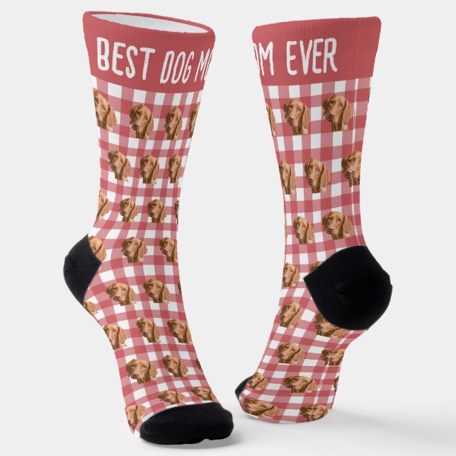 Calcetines Best Dog Mom Ever Pet Photo on Red Gingham Plaid  (Angular)