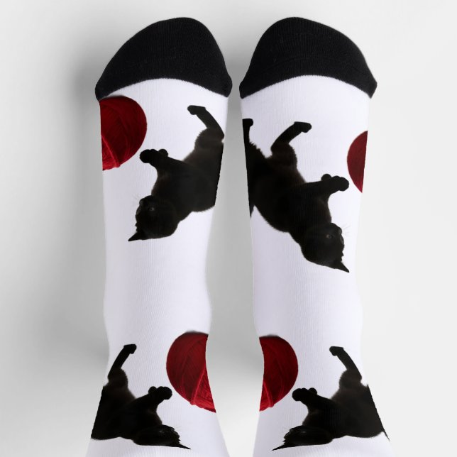 Calcetines Black Silhouette Kitty, with red wool Ball (Arriba)