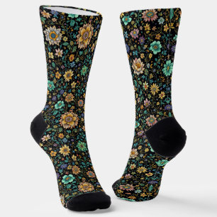 Calcetines brillantes con patrones elaborados sin 