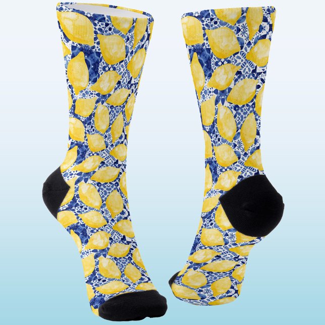 Calcetines Citrus Lemon Mediterranean Blue Tile Watercolor (Refreshing citrus lemon fruit Mediterranean yellow, blue and white socks)
