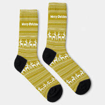 Classic yellow Christmas pattern with reindeer
