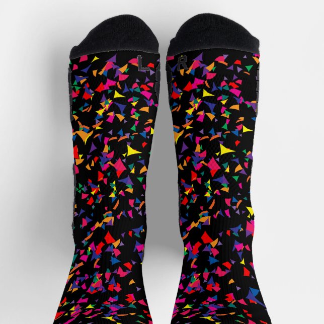 Calcetines Colorful Falling Confetti Rainbow Pattern on Black (Arriba)