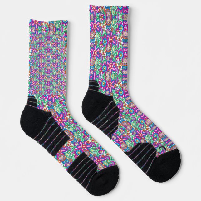Calcetines coloridos con intrincados patrones geom (Derecha)
