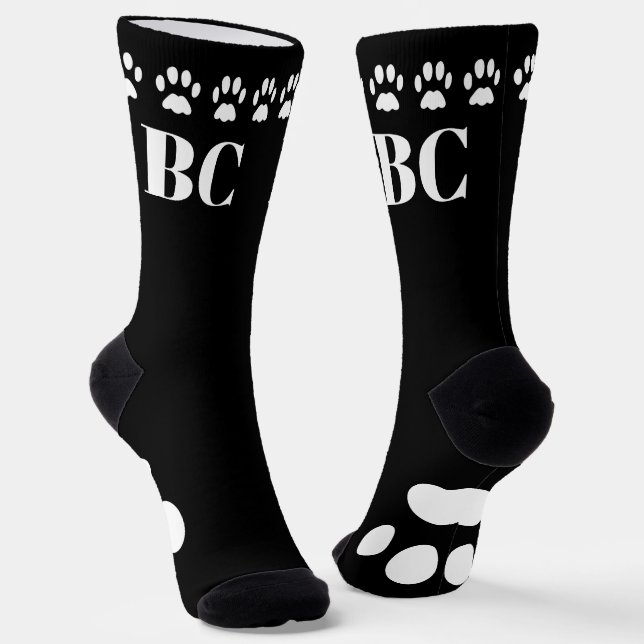 Calcetines con estampado de huellas de gato en bla (Angular)