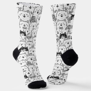 Calcetines con patrón de cara de gato garabato bla
