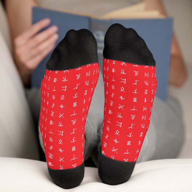 Calcetines con Patrón de Runas Místicas (Abajo)