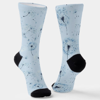Calcetines Dandelión Azul a la Deriva sobre Fondo Azul Celest