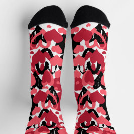 calcetines de corazones negros rosados