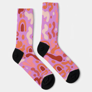 Calcetines de patrón abstracto rosado de Groovy Re