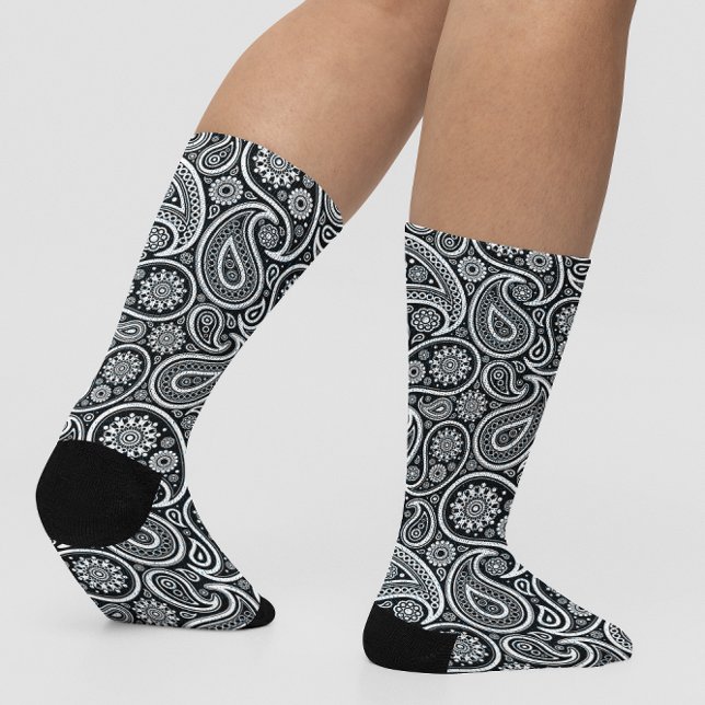 Calcetines de patrón paisley blanco y negro (Subido por el creador)