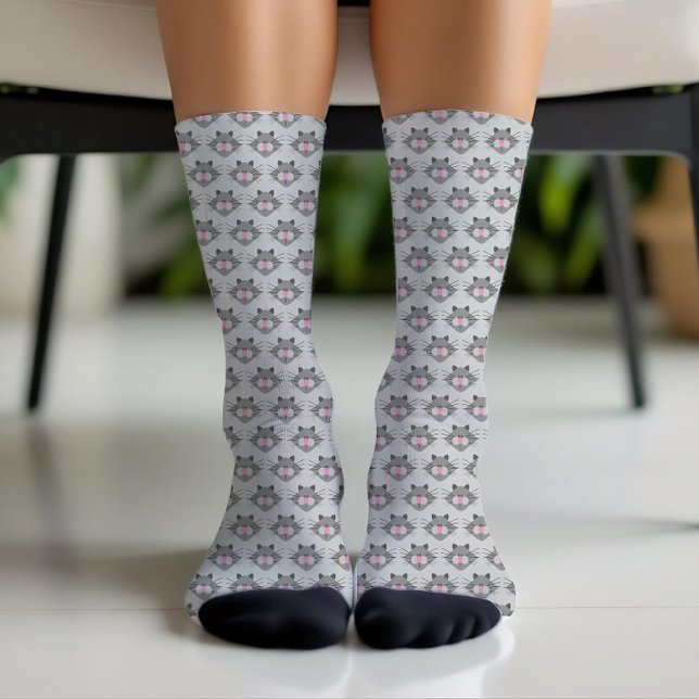 Calcetines Dibujo de Cara de Gato Gris Adorable (Subido por el creador)