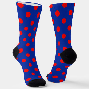Calcetines Diseño de patrón de lunares azules sobre rojo