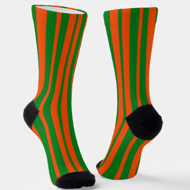 Calcetines Diseño de patrones de rayas de estilo verde naranj (Subido por el creador)