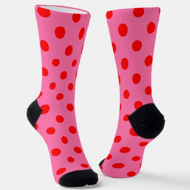 Calcetines Diseño del patrón de puntos de polka rosados sobre (Subido por el creador)
