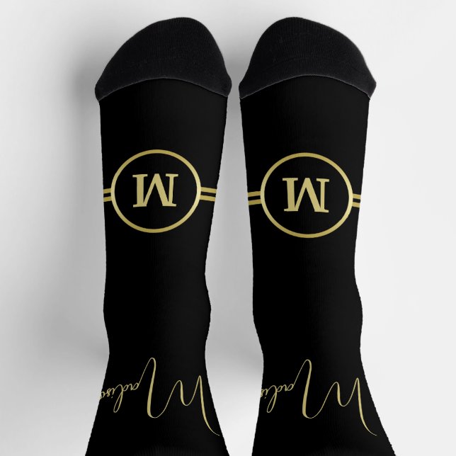 Calcetines Elegant Gold Signature Monogram on Black (Arriba)