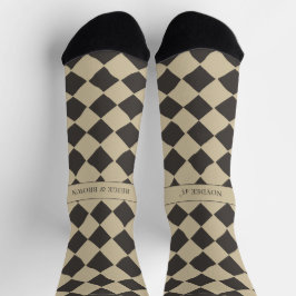 Calcetines Elegante Nombre Atemporal Beige y Cuadro Oscuro a 