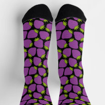 Fantasioso patrón de fresa Halloween púrpura