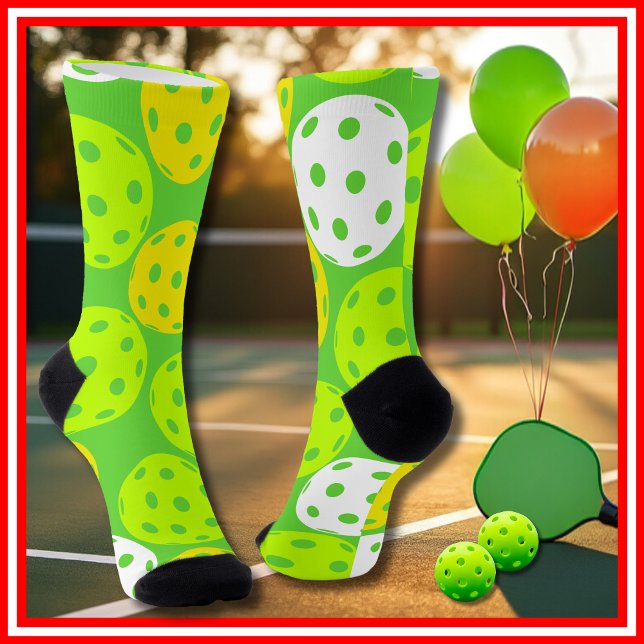 Calcetines Fiesta de Cumpleaños de Pickleball Deportes Verdes (Pickleball Birthday Party Cute Green Sports Socks)