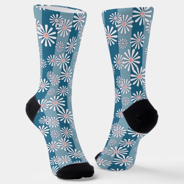 Calcetines Flores blancas de manzanilla sobre fondo azul raya (Angular)