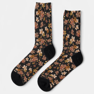 Calcetines Flores de acuarela sobre fondo floral negro