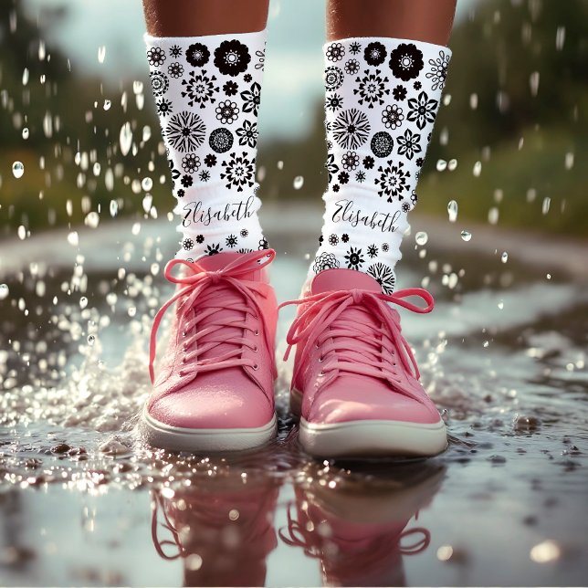 Calcetines Flores de boho hippie de mandala floral en blanco  (Subido por el creador)