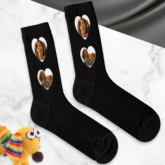 Calcetines Fotos personalizadas de perro 4 marcos de corazón (Black socks for the dog lover, with 4 custom photos of your pet in cute heart-shaped frames)