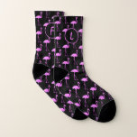 Calcetines Funny pink flamingo print custom monogram gift<br><div class="desc">Funny pink flamingo animal print custom monogram gift gift Socks. Fun black and white pattern design with custom name monogram letters. Cool fashion accessory for men and women. Perfect Father's day or Birthday present for best dad, greatest father, grandpa, son, brother, husband, co worker, boss, friend, colleague etc. Add your...</div>